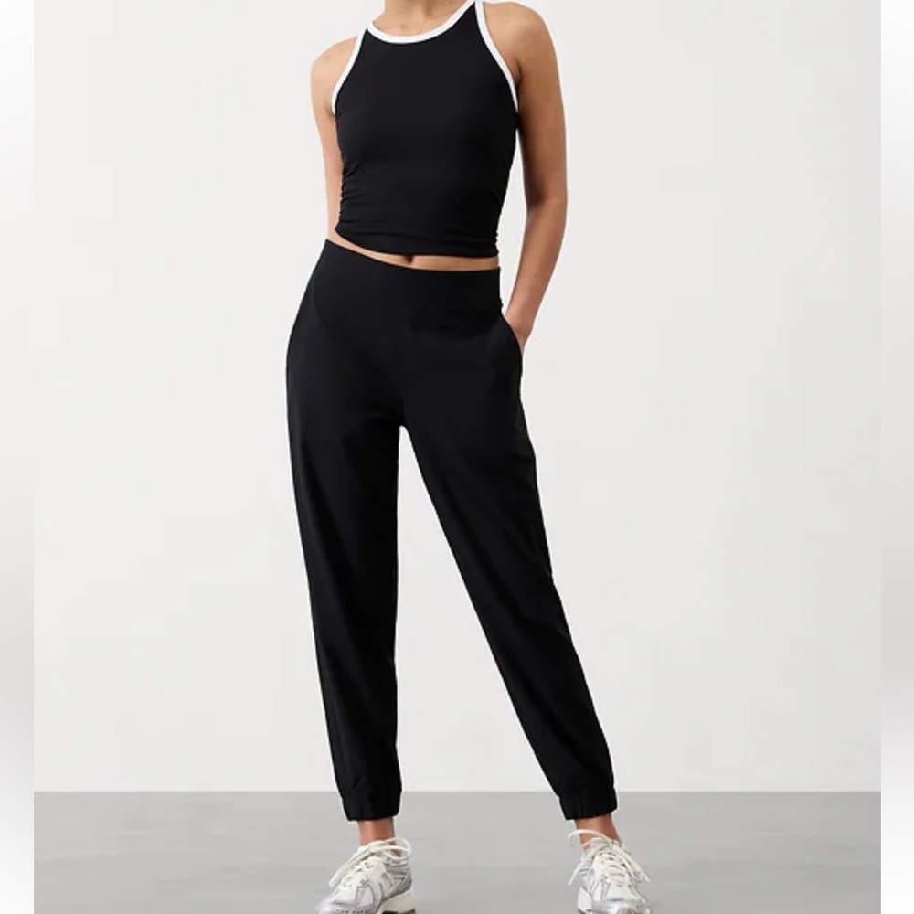 Athleta Brooklyn Mid Rise Ankle joggers size 4 dark blue‎